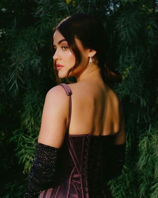 Lucy Hale - poza 2