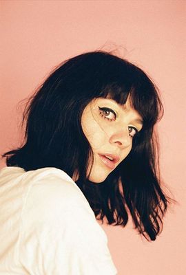 Emma Appleton - poza 2
