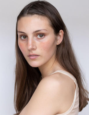Ruby Dagnall - poza 3