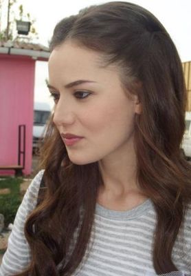 Fahriye Evcen - poza 15