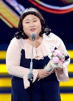 Hong Yoon Hwa - poza 10