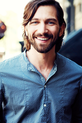 Michiel Huisman - poza 22