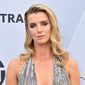 Betty Gilpin - poza 29