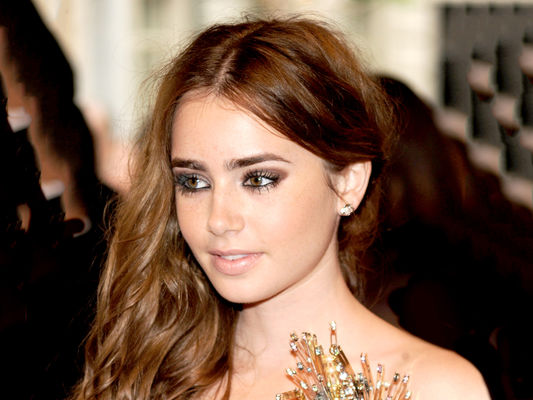 Lily Collins - poza 26