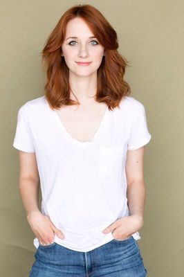 Laura Spencer - poza 32