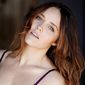 Rebecca Breeds - poza 1