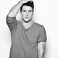 Parker Young - poza 10