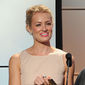 Beth Behrs - poza 20