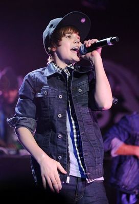 Justin Bieber - poza 285