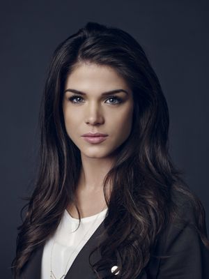 Marie Avgeropoulos - poza 8