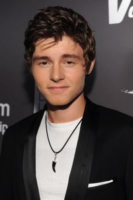 Callan McAuliffe - poza 27