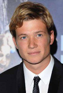 Ed Speleers breathe