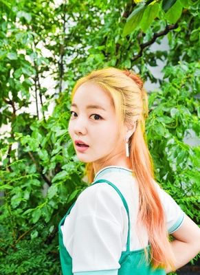 Moon Ji-In - poza 4