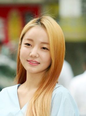 Moon Ji-In - poza 6