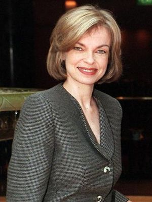 Penne Hackforth-Jones - poza 3