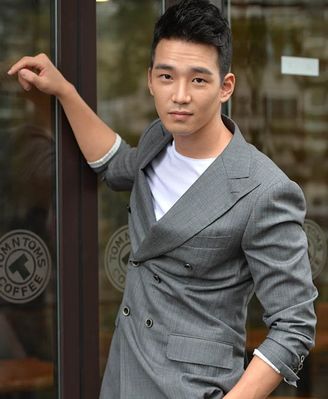 Go Yoon - poza 23