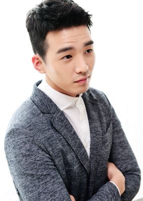 Go Yoon - poza 28