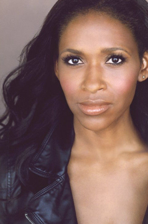 Merrin Dungey grace and frankie