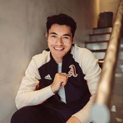 Henry Golding - poza 9