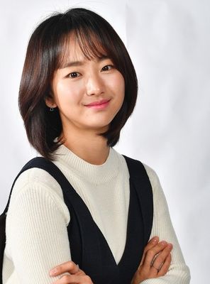 Jin-ah Won - poza 11