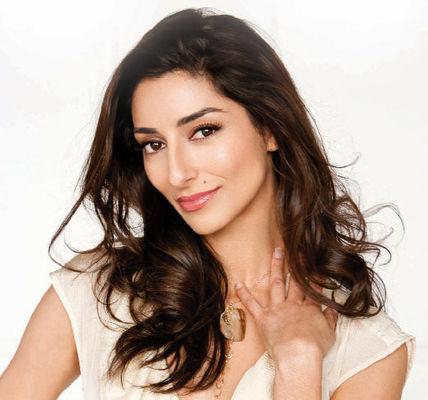 Necar Zadegan - poza 16