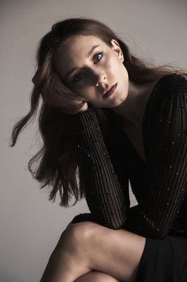 Troian Bellisario - poza 4