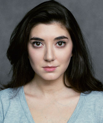 Daniela Hirsh - poza 14