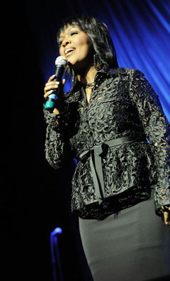 CeCe Winans - poza 13