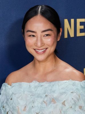 Greta Lee - poza 17