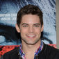 Jeremy Jordan - poza 18