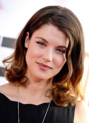 Lucy Griffiths - poza 33