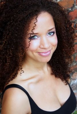 Natalie Gumede - poza 1