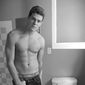 Greg Finley - poza 25