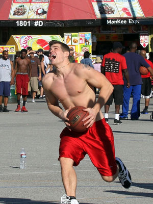 Greg Finley - poza 14