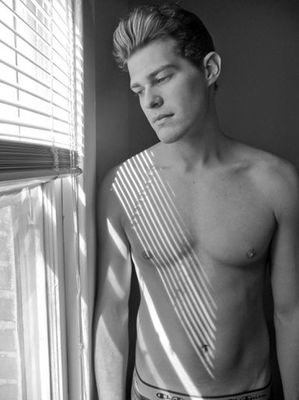 Greg Finley - poza 21