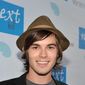 Tyler Blackburn - poza 20