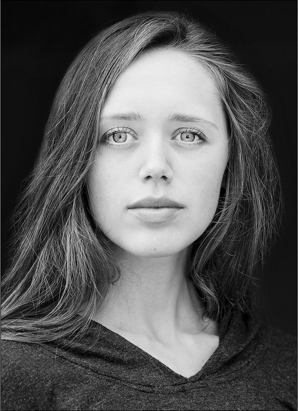 Daisy Head Actor CineMagia.ro