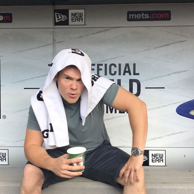 Adam Devine - poza 14