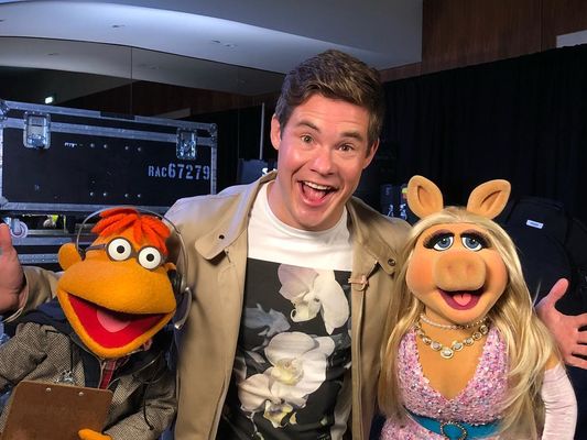 Adam Devine - poza 4