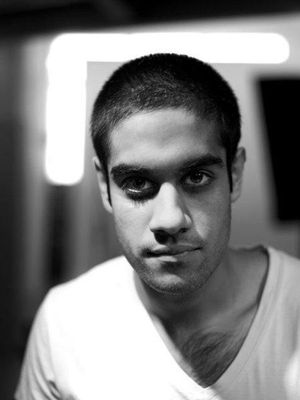 Sacha Dhawan - poza 2