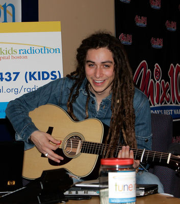 Jason Castro - poza 37