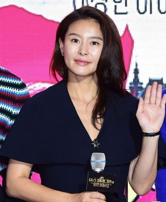 Ji-won Ye - poza 21