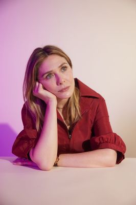 Elizabeth Olsen - poza 6