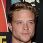 Jonny Weston - poza 1