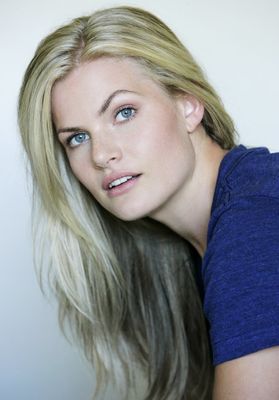 Bonnie Sveen - poza 11