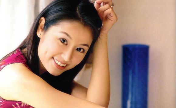 Ruby Lin - poza 26
