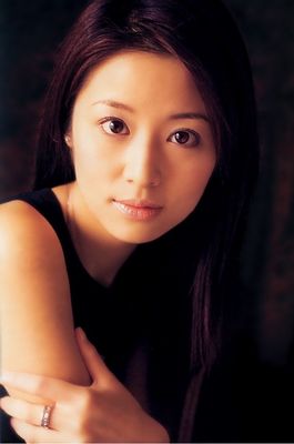 Ruby Lin - poza 21