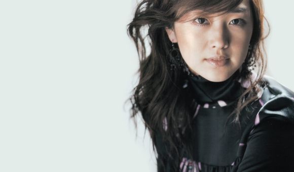 Yuko Fueki - poza 17