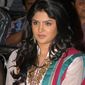 Deeksha Seth - poza 51