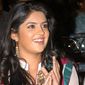 Deeksha Seth - poza 60